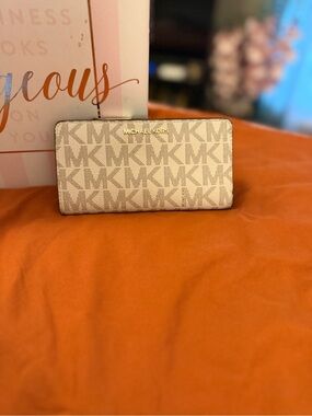 Michael Kors Beige Taupe MK Logo Zip Continental Wallet
